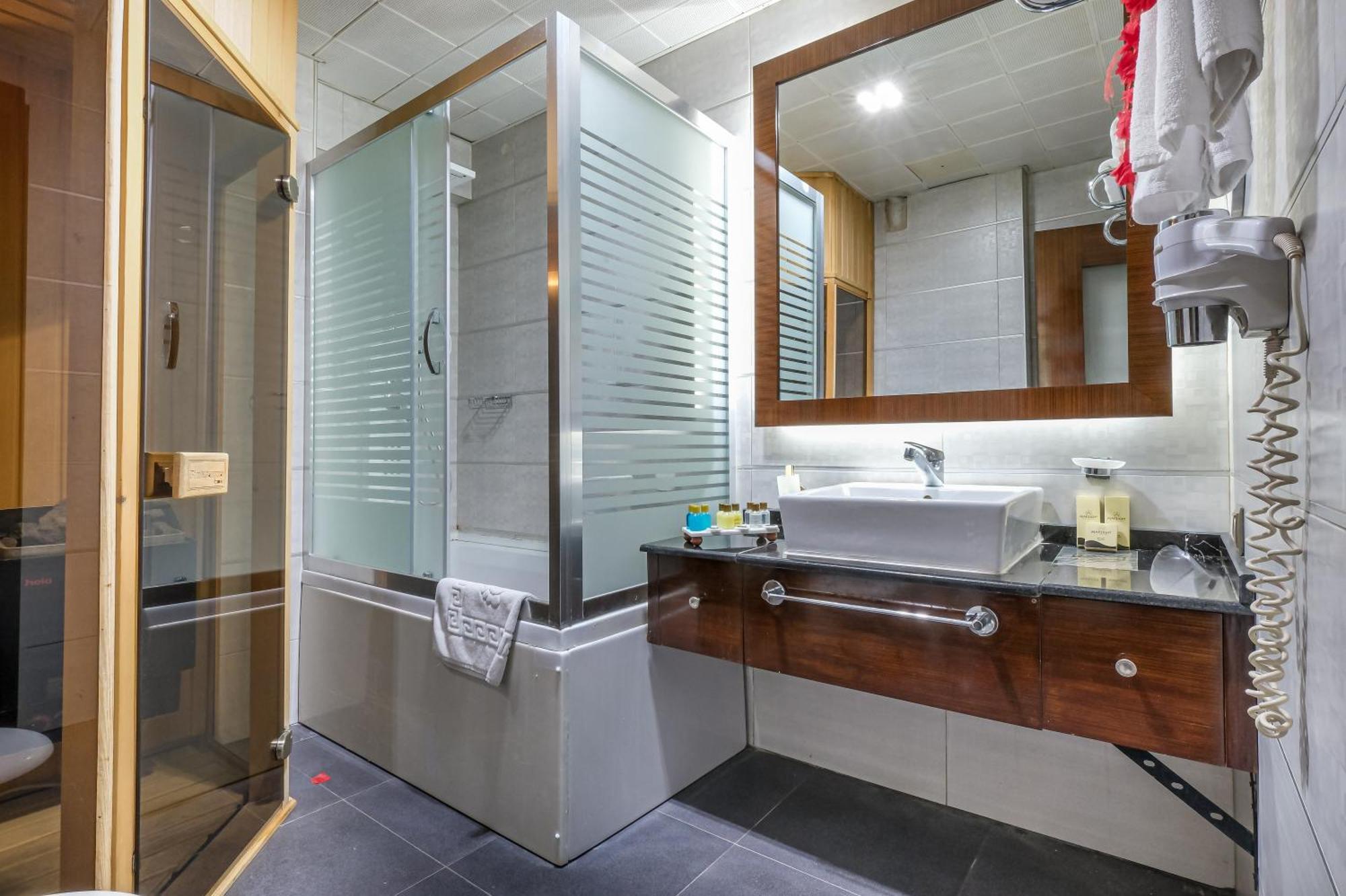 Marlight Boutique 4*